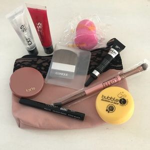 Ipsy Bag with 9 Sample Size items! Beauty Bundle!